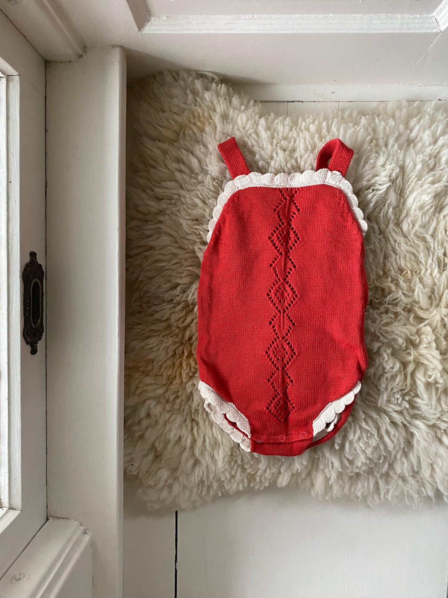 fin & vince knit onesie, 3-6 months