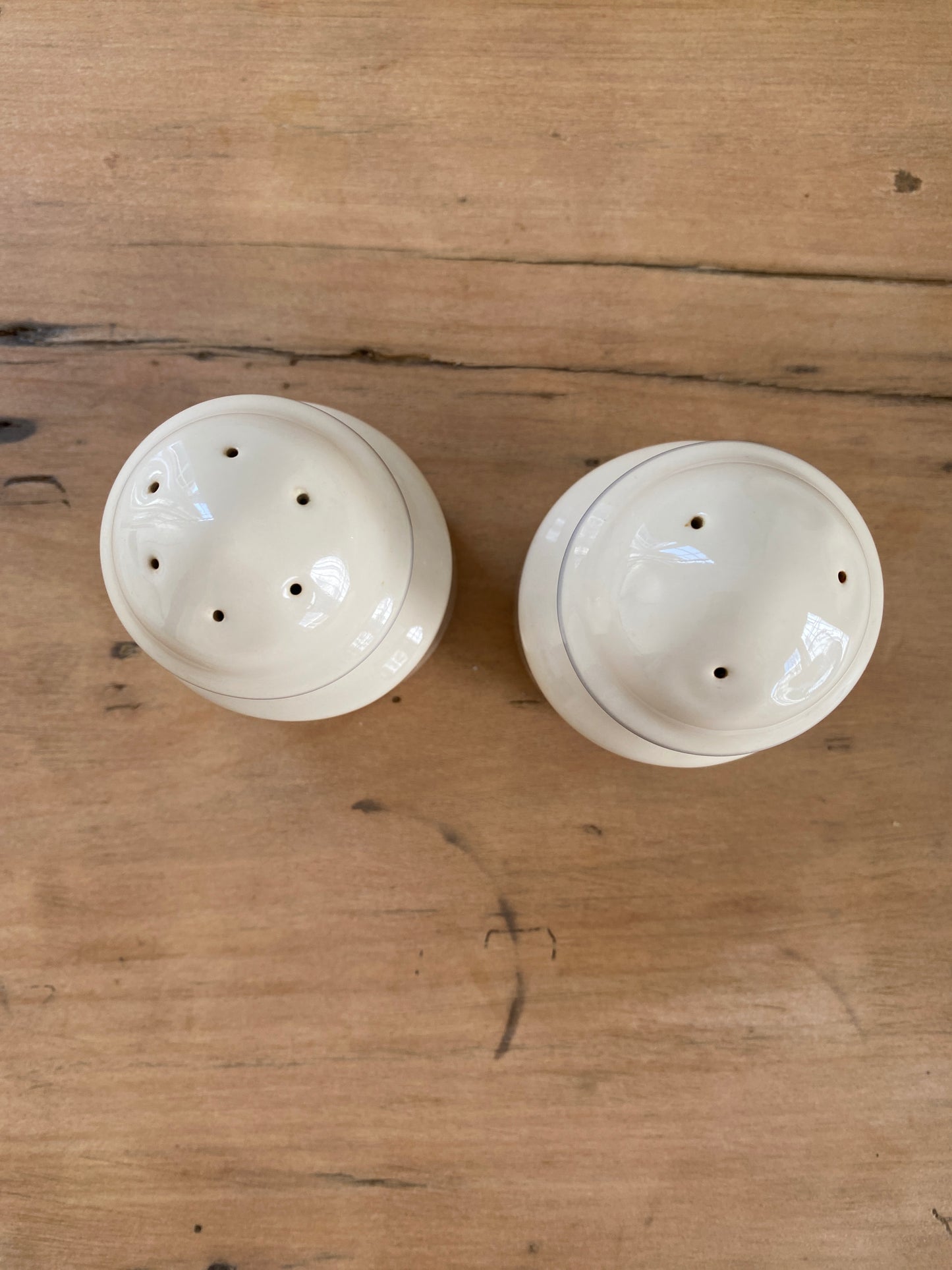 vintage floral salt + pepper shakers