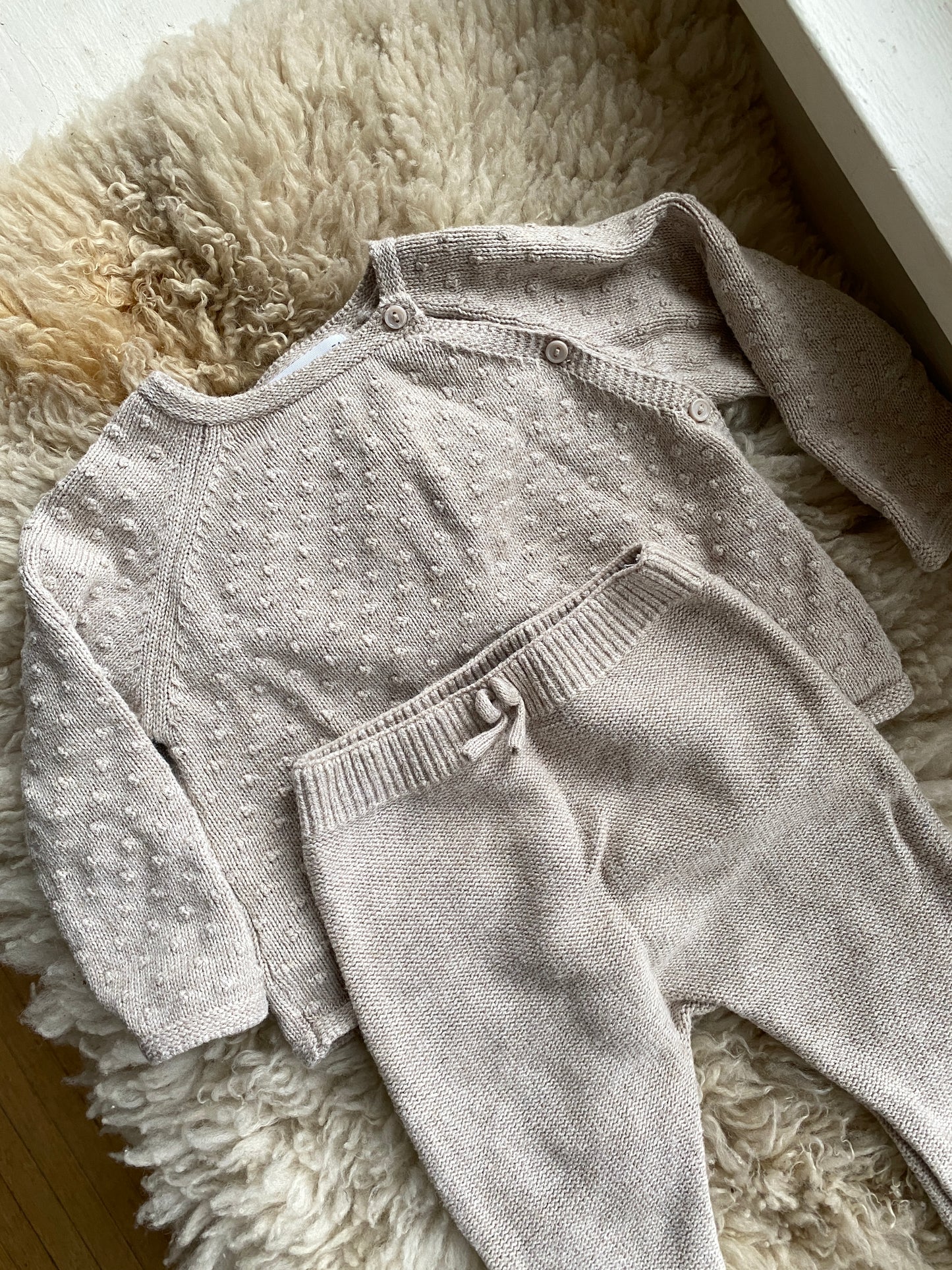 zara infant knit set, 6-9 months