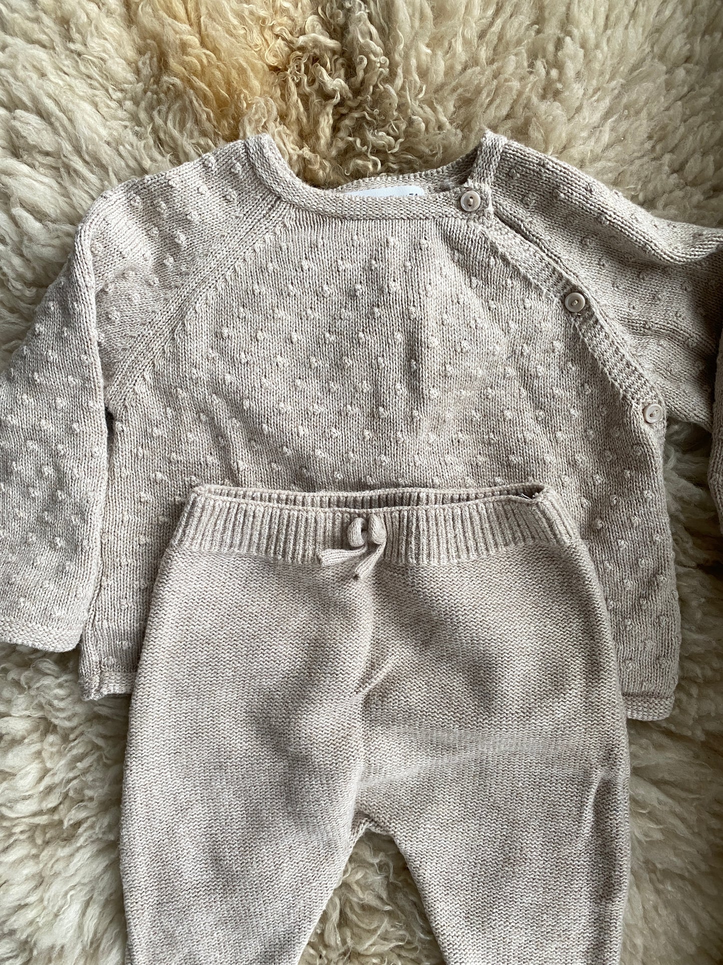 zara infant knit set, 6-9 months