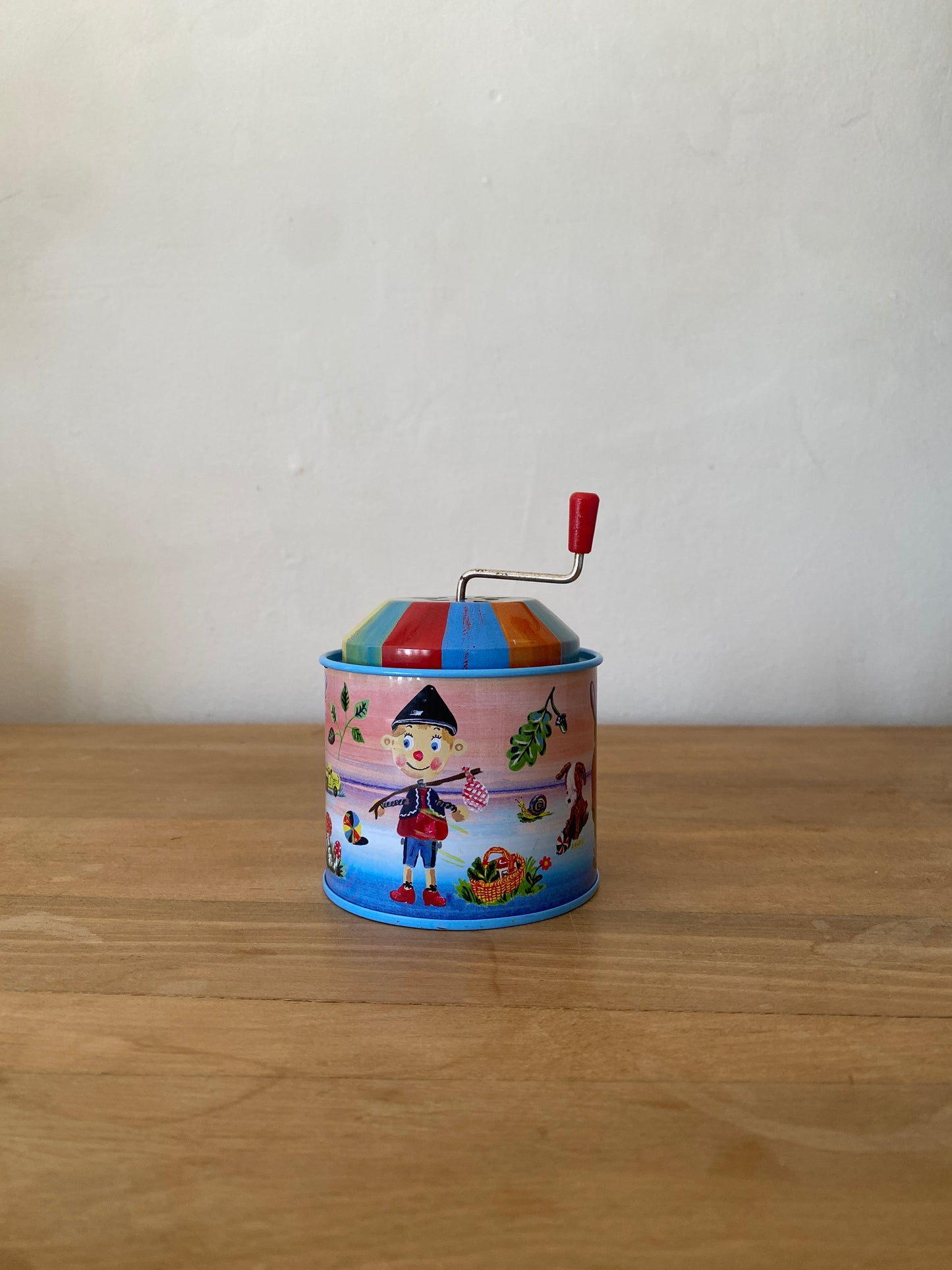 tin music box