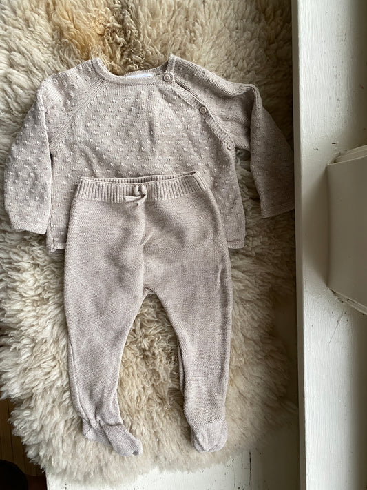 zara infant knit set, 6-9 months